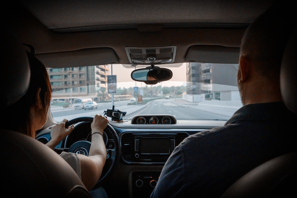 Retrait de permis pour excès de vitesse : comprendre et réagir efficacement