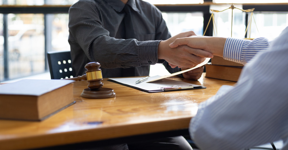 L'importance du constat d'huissier : comment et pourquoi faire appel à un professionnel
