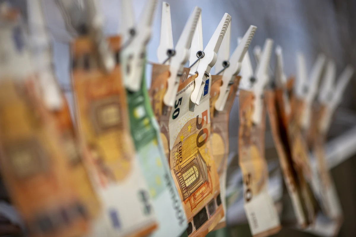 La lutte contre le blanchiment d'argent à l'ère des nouvelles technologies